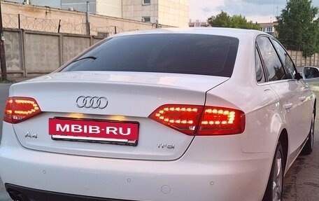 Audi A4, 2011 год, 890 000 рублей, 2 фотография