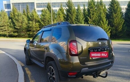 Renault Duster I рестайлинг, 2017 год, 1 359 000 рублей, 4 фотография