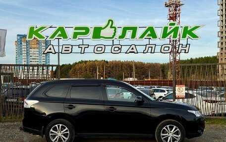 Mitsubishi Outlander III рестайлинг 3, 2014 год, 1 249 000 рублей, 4 фотография