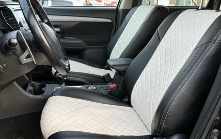 Mitsubishi Outlander III рестайлинг 3, 2014 год, 1 249 000 рублей, 12 фотография