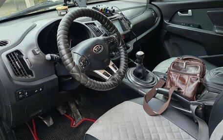 KIA Sportage III, 2010 год, 1 050 000 рублей, 9 фотография