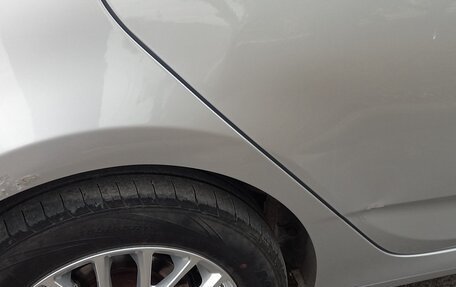 Hyundai Solaris II рестайлинг, 2011 год, 700 000 рублей, 2 фотография