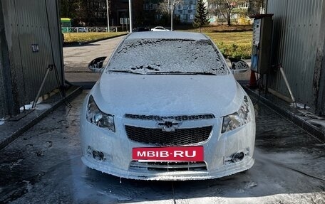 Chevrolet Cruze II, 2010 год, 730 000 рублей, 15 фотография