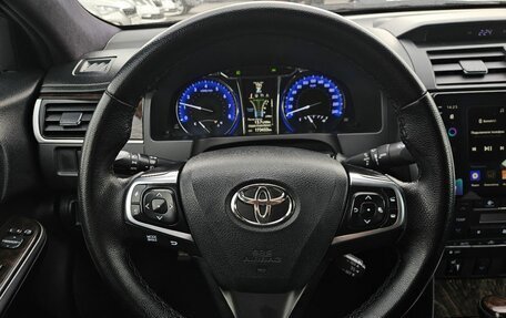 Toyota Camry, 2016 год, 1 850 000 рублей, 11 фотография