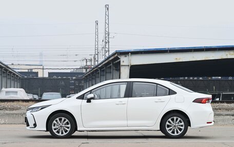 Toyota Corolla, 2026 год, 2 370 000 рублей, 4 фотография