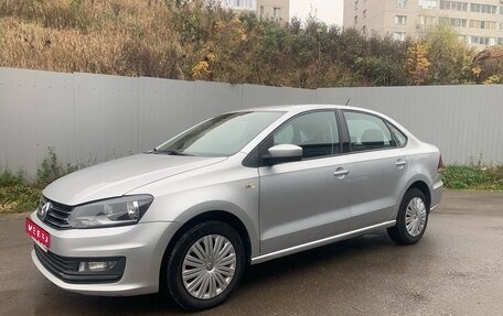 Volkswagen Polo VI (EU Market), 2011 год, 565 000 рублей, 1 фотография