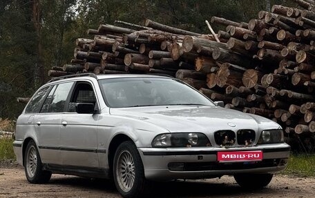 BMW 5 серия, 1999 год, 240 000 рублей, 1 фотография