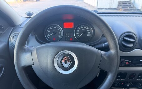 Renault Logan I, 2014 год, 697 000 рублей, 38 фотография