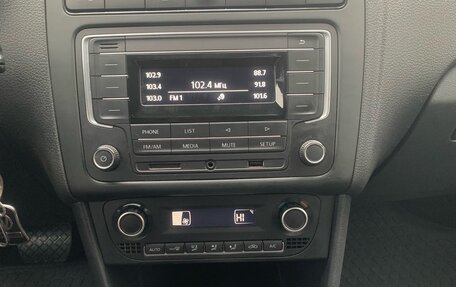 Volkswagen Polo VI (EU Market), 2011 год, 565 000 рублей, 25 фотография