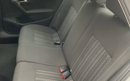 Volkswagen Polo VI (EU Market), 2011 год, 565 000 рублей, 31 фотография