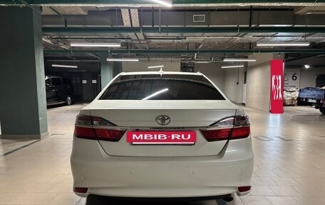 Toyota Camry, 2016 год, 2 250 000 рублей, 5 фотография