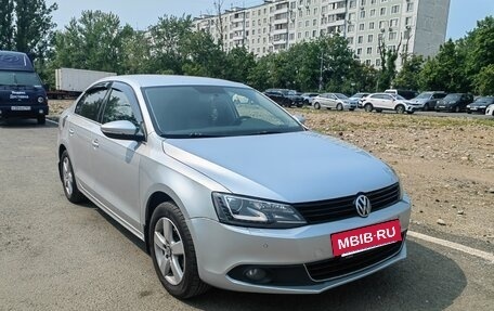 Volkswagen Jetta VII, 2014 год, 1 020 000 рублей, 18 фотография