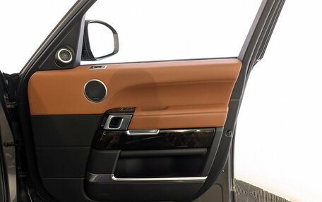 Land Rover Range Rover IV рестайлинг, 2017 год, 5 600 000 рублей, 25 фотография