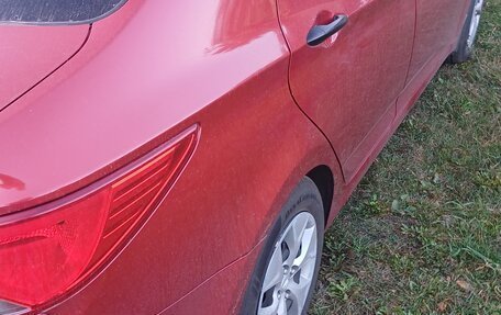 Hyundai Solaris II рестайлинг, 2014 год, 1 070 000 рублей, 3 фотография