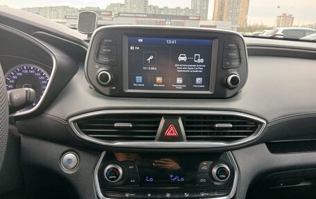 Hyundai Santa Fe IV, 2019 год, 2 500 000 рублей, 13 фотография