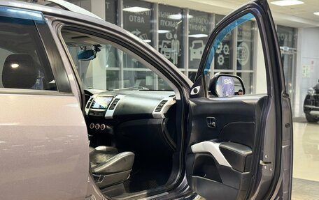 Mitsubishi Outlander III рестайлинг 3, 2008 год, 1 095 000 рублей, 15 фотография