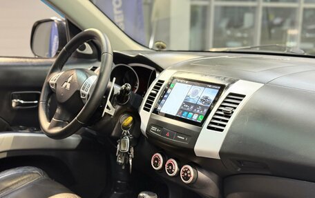 Mitsubishi Outlander III рестайлинг 3, 2008 год, 1 095 000 рублей, 18 фотография