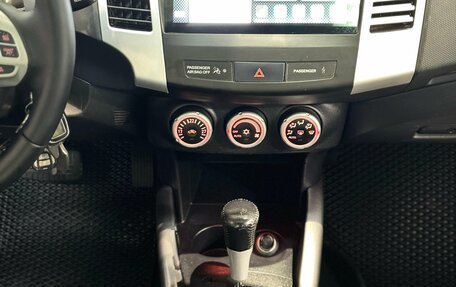 Mitsubishi Outlander III рестайлинг 3, 2008 год, 1 095 000 рублей, 25 фотография