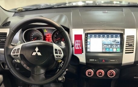 Mitsubishi Outlander III рестайлинг 3, 2008 год, 1 095 000 рублей, 29 фотография
