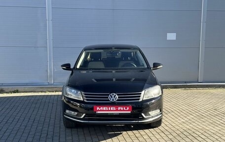 Volkswagen Passat B7, 2011 год, 995 000 рублей, 2 фотография