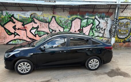 KIA Rio IV, 2018 год, 1 297 000 рублей, 3 фотография
