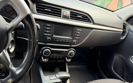 KIA Rio IV, 2018 год, 1 297 000 рублей, 5 фотография
