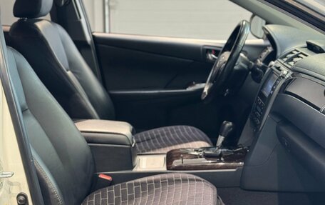 Toyota Camry, 2015 год, 2 205 000 рублей, 15 фотография