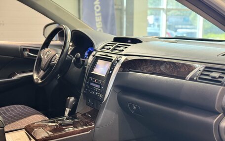 Toyota Camry, 2015 год, 2 205 000 рублей, 16 фотография