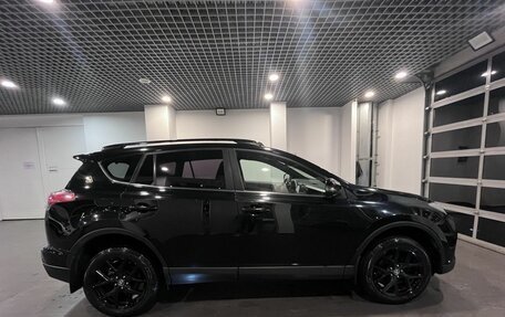 Toyota RAV4, 2019 год, 2 755 000 рублей, 2 фотография