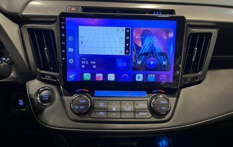 Toyota RAV4, 2019 год, 2 755 000 рублей, 13 фотография