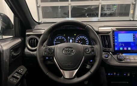Toyota RAV4, 2019 год, 2 755 000 рублей, 10 фотография