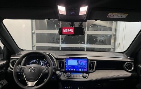 Toyota RAV4, 2019 год, 2 755 000 рублей, 9 фотография