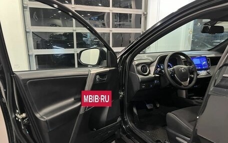Toyota RAV4, 2019 год, 2 755 000 рублей, 20 фотография