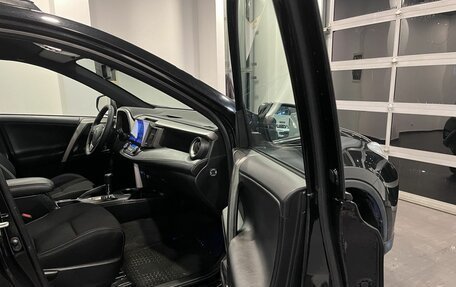 Toyota RAV4, 2019 год, 2 755 000 рублей, 26 фотография