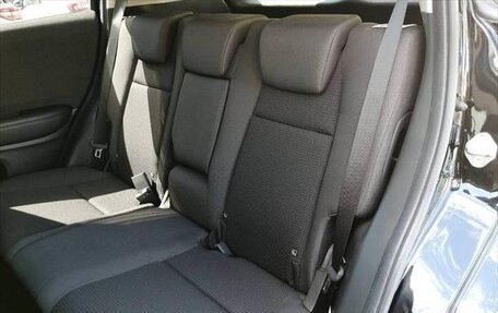 Honda Vezel, 2018 год, 1 350 000 рублей, 12 фотография