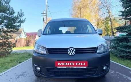 Volkswagen Caddy III рестайлинг, 2011 год, 845 000 рублей, 2 фотография