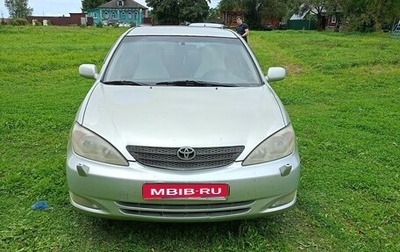Toyota Camry V40, 2004 год, 500 000 рублей, 1 фотография