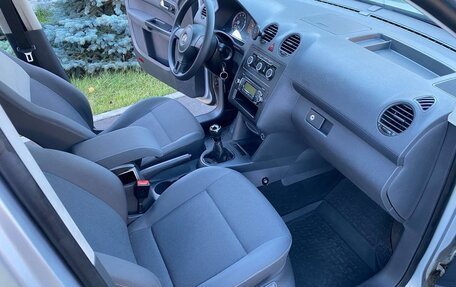Volkswagen Caddy III рестайлинг, 2011 год, 845 000 рублей, 12 фотография
