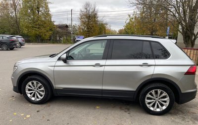 Volkswagen Tiguan II, 2019 год, 2 800 000 рублей, 1 фотография