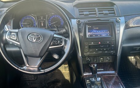 Toyota Camry, 2015 год, 1 545 000 рублей, 7 фотография