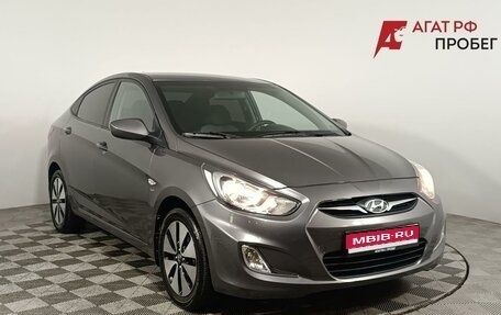 Hyundai Solaris II рестайлинг, 2011 год, 890 000 рублей, 1 фотография