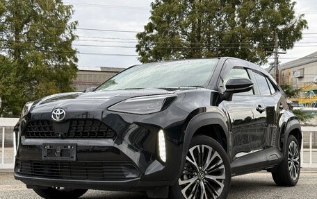Toyota Yaris Cross, 2022 год, 1 343 000 рублей, 1 фотография