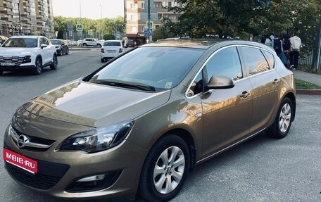 Opel Astra J, 2014 год, 750 000 рублей, 1 фотография