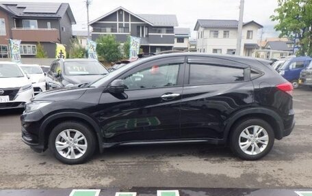 Honda Vezel, 2021 год, 1 410 000 рублей, 4 фотография