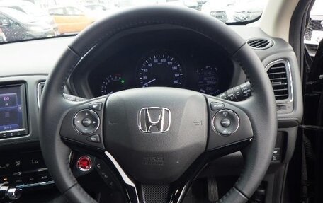 Honda Vezel, 2021 год, 1 410 000 рублей, 12 фотография