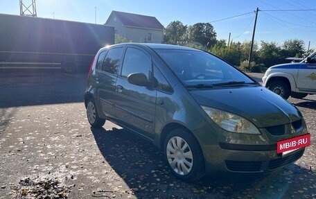 Mitsubishi Colt VI рестайлинг, 2005 год, 340 000 рублей, 3 фотография