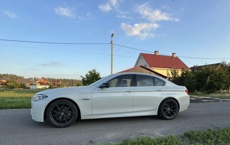 BMW 5 серия, 2013 год, 2 390 000 рублей, 3 фотография