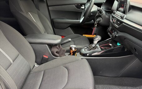 KIA Cerato IV, 2019 год, 1 650 000 рублей, 10 фотография