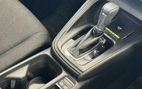 Honda Vezel, 2022 год, 1 720 000 рублей, 18 фотография