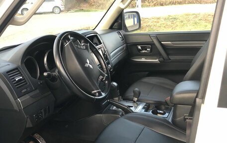 Mitsubishi Pajero IV рестайлинг 2, 2019 год, 2 500 000 рублей, 7 фотография